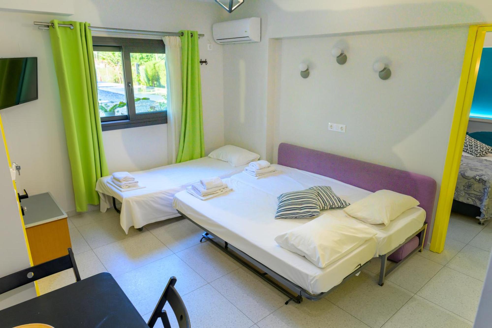 Bikini Apartments Kariotai Номер фото